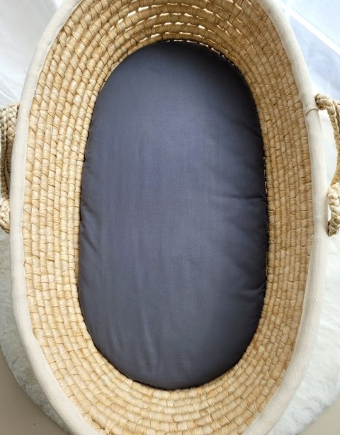 Prześcieradło bawełniane do kosza Mojżesza Boho wózka gondoli 75x35 cm - antracyt Prześcieradło bawełniane do kosza Mojżesza Boho wózka gondoli 75x35 cm - antracyt