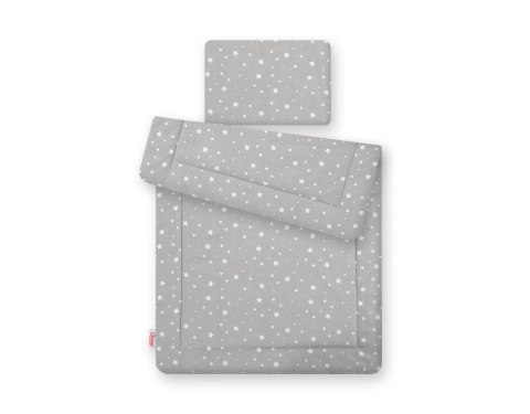 Komplet pościeli dla niemowląt z wypełnieniem 2-cz 75x100cm NEWBORN - mini gwiazdki białe na szarym Komplet pościeli dla niemowląt z wypełnieniem 2-cz 75x100cm NEWBORN - mini gwiazdki białe na szarym