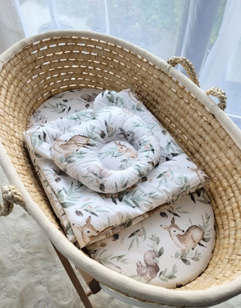 Kołderka z wypełnieniem i poduszka profilowana Miś - zestaw 2cz. - woodland olive Kołderka z wypełnieniem i poduszka profilowana Miś - zestaw 2cz. - woodland olive