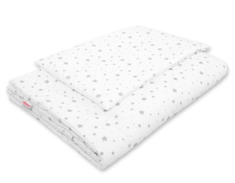 Komplet pościeli dla dzieci z wypełnieniem 135x100 cm - mini gwiazdki szare na białym tle Komplet pościeli dla dzieci z wypełnieniem 135x100 cm - mini gwiazdki szare na białym tle