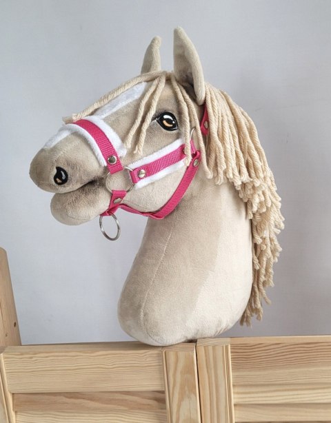 Kantar regulowany dla konia Hobby Horse A3 ciemny różowy białym futerkiem Kantar regulowany dla konia Hobby Horse A3 ciemny różowy białym futerkiem
