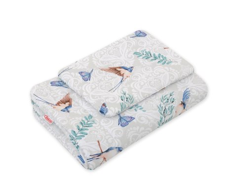 Komplet pościeli dla niemowląt z wypełnieniem 2-cz 75x100cm NEWBORN - blue birds Komplet pościeli dla niemowląt z wypełnieniem 2-cz 75x100cm NEWBORN - blue birds