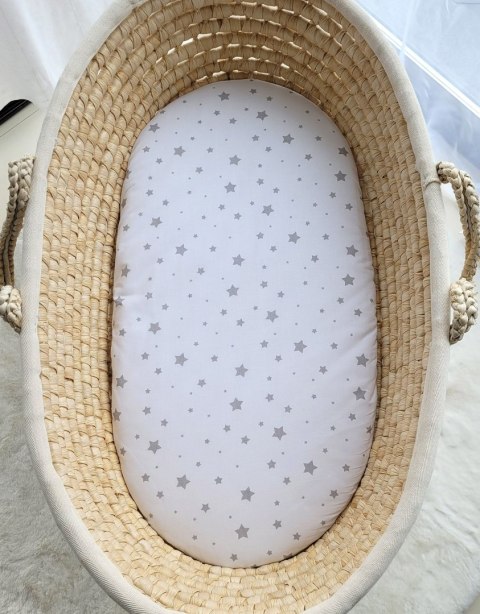 Prześcieradło bawełniane do kosza Mojżesza Boho wózka gondoli 75x35 cm - Mini gwiazdki szare Prześcieradło bawełniane do kosza Mojżesza Boho wózka gondoli 75x35 cm - Mini gwiazdki szare