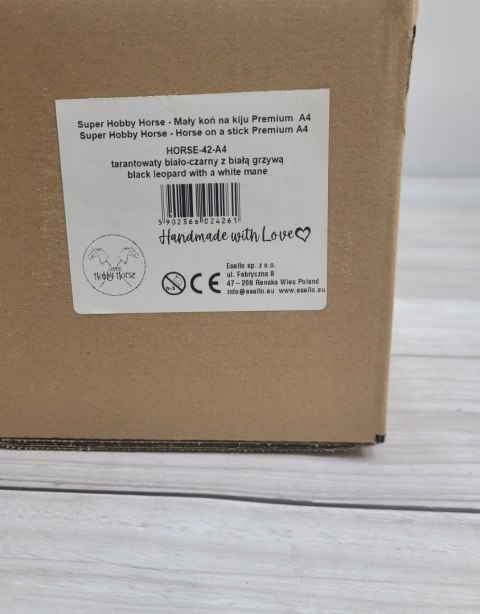 Hobby Horse Mały koń na kiju Premium - tarantowaty biało-czarny z białą grzywą A4