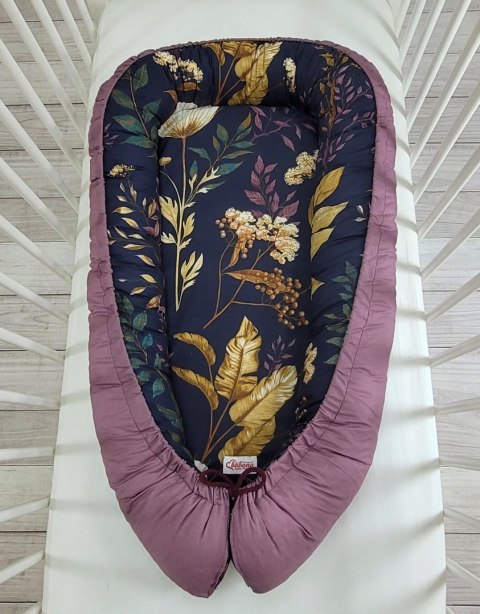 Kokon niemowlęcy dwustronny kojec otulacz Premium BOBONO- floristic granat/ róż retro Kokon niemowlęcy dwustronny kojec otulacz Premium BOBONO- floristic granat/ róż retro