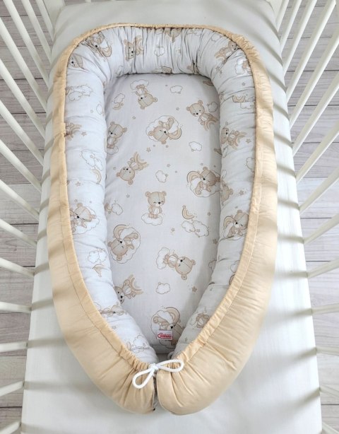 Kokon niemowlęcy dwustronny kojec otulacz Premium BOBONO- rainbow beige bear/ beż Kokon niemowlęcy dwustronny kojec otulacz Premium BOBONO- rainbow beige bear/ beż