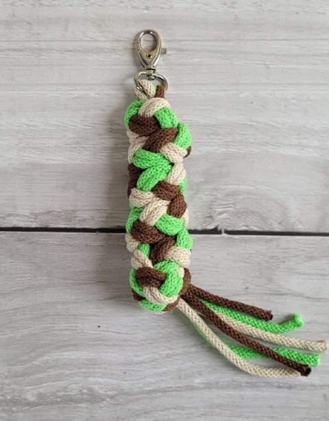 Uwiąz dla Hobby Horse ze sznurka - jasny zielony/ brąz/ jasny beż Uwiąz dla Hobby Horse ze sznurka - jasny zielony/ brąz/ jasny beż