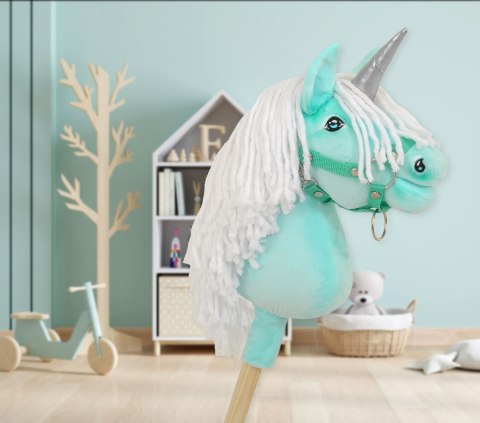 Hobby Horse Jednorożec na kiju mały miętowy z białą grzywą i srebrnym rogiem