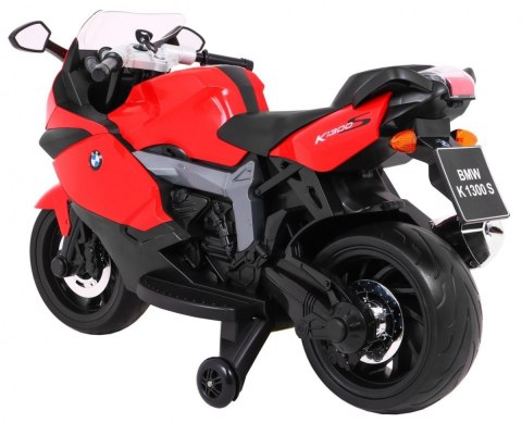 Motor na akumulator BMW K1300S dla dzieci Czerwony + Kółka pomocnicze + Dźwięki Światła + Wolny Start Motor na akumulator BMW K1300S dla dzieci Czerwony + Kółka pomocnicze + Dźwięki Światła + Wolny Start